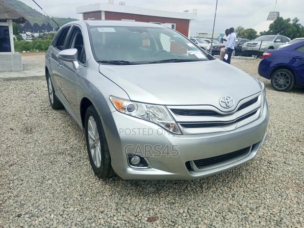 Toyota Venza 2015 Silver