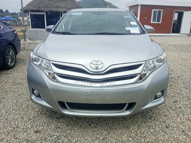 Toyota Venza 2015 Silver