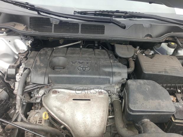Toyota Venza 2015 Silver