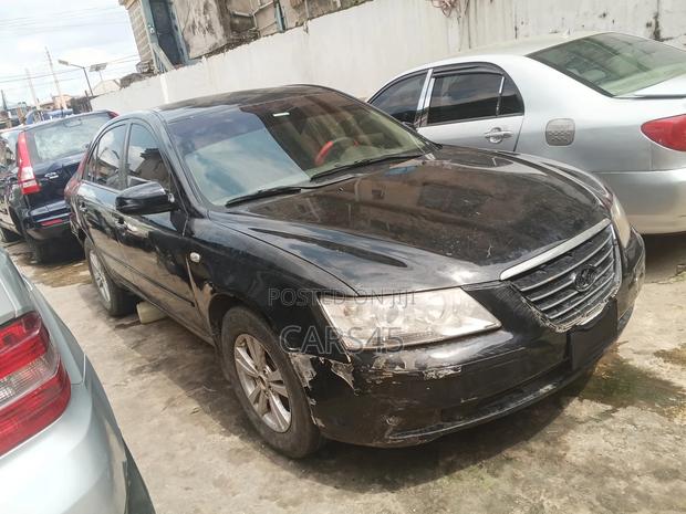 Hyundai Sonata 2009 Black