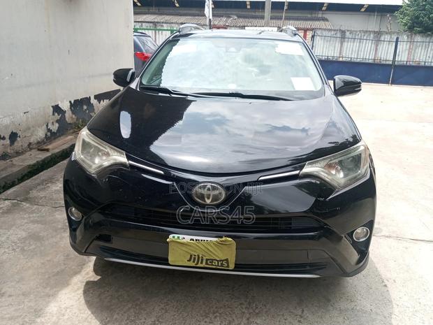 Toyota RAV4 2018 Black