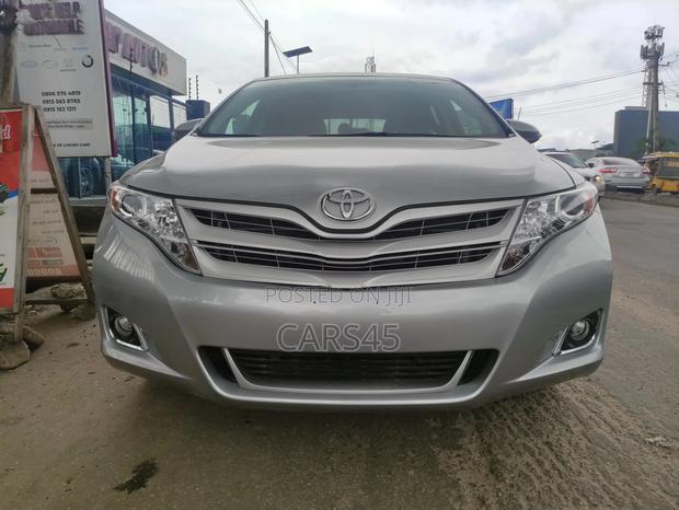 Toyota Venza 2015 Silver