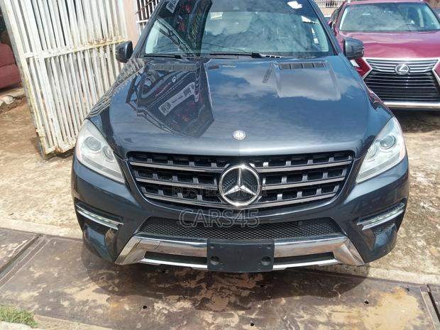 Mercedes-Benz M Class 2015 Gray