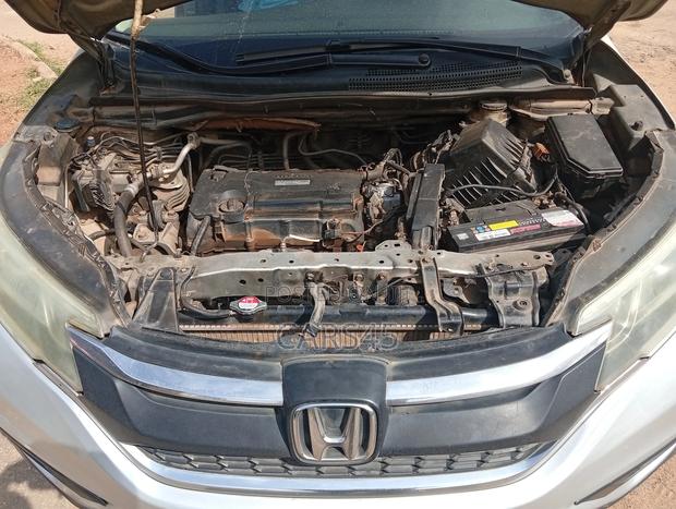 Honda CR-V 2016 Silver