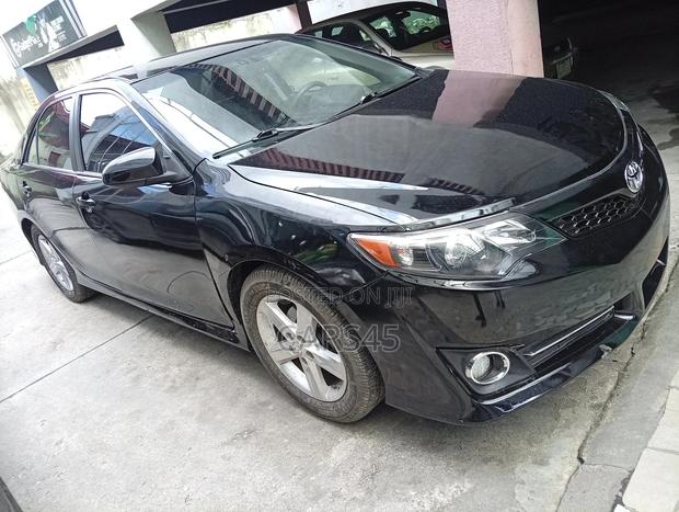 Toyota Camry 2014 Black