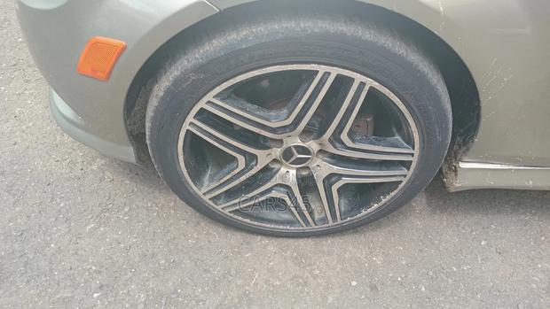 Mercedes-Benz C300 2007 Gray