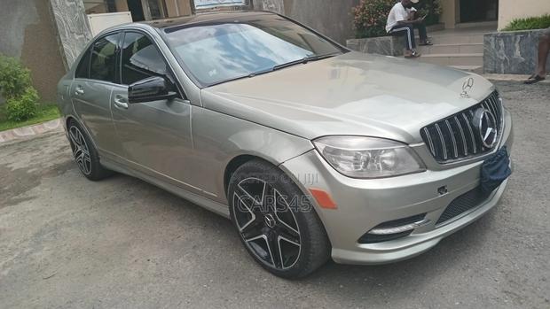 Mercedes-Benz C300 2007 Gray