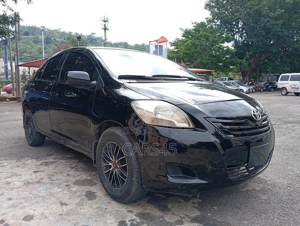 Toyota Yaris 2007 Black