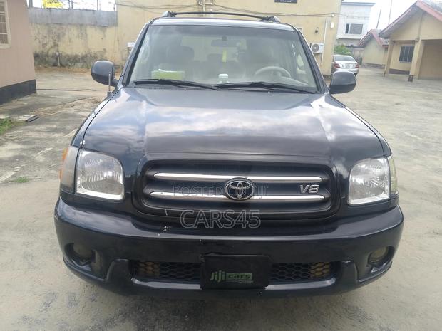 Toyota Sequoia 2001 Blue