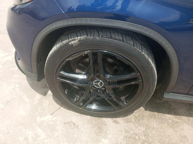 Mercedes-Benz GLE-Class 2017 Blue