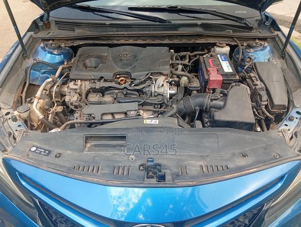 Toyota Camry XSE FWD (2.5L 4cyl 8AM) 2018 Blue