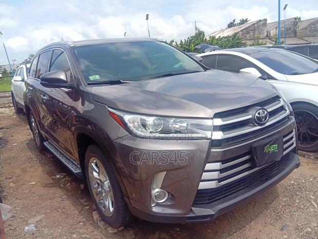 Toyota Highlander 2016 Gray