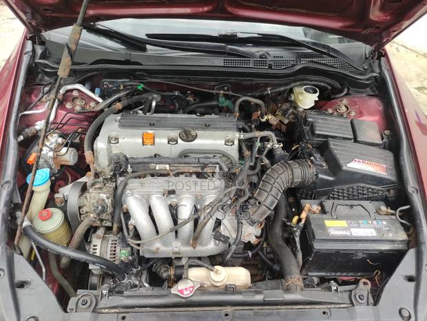 Honda Accord 2006 Red