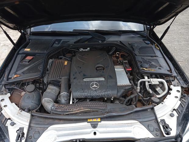 Mercedes-Benz C300 2015 Black