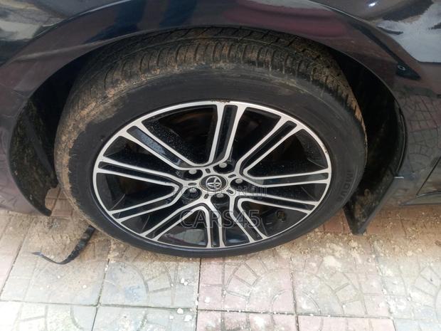 Toyota Avalon 2015 Black