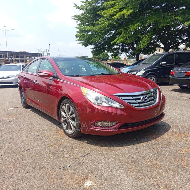 Hyundai Sonata 2013 Red