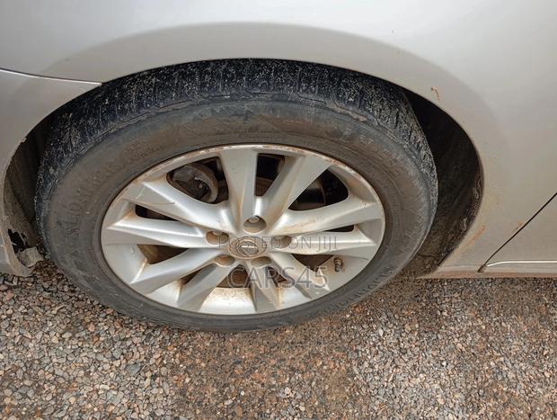 Lexus ES 350 2012 Silver