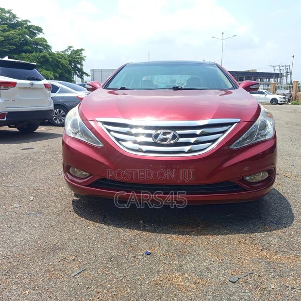 Hyundai Sonata 2013 Red