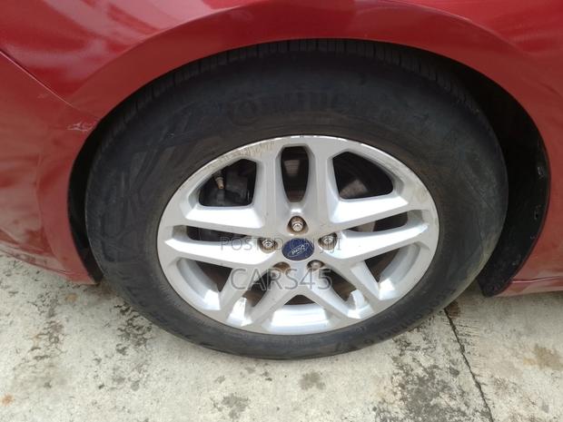 Ford Fusion 2014 Red