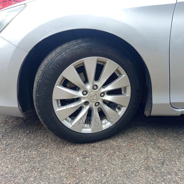 Honda Accord 2015 Silver