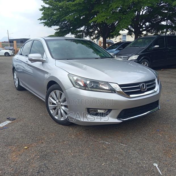 Honda Accord 2015 Silver