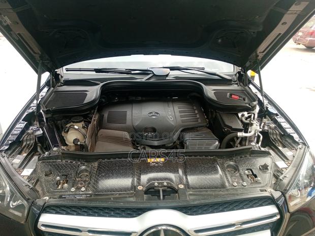 Mercedes-Benz GLE-Class 2019 Blue