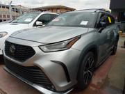 Toyota Highlander 2022 Gray for sale