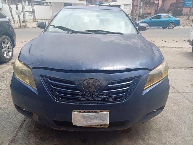 Toyota Camry 2007 Blue