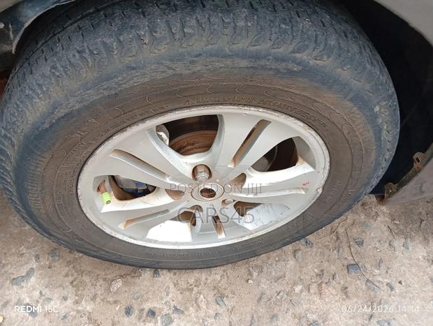 Toyota Camry 2005 Gray