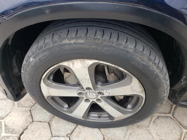 Mercedes-Benz GLC-Class 2016 Blue