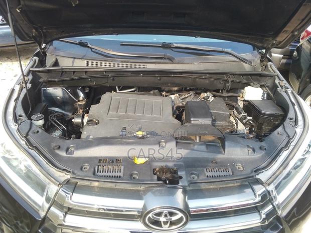 Toyota Highlander XLE 4dr SUV AWD (3.5L 6cyl 6A) 2015 Black
