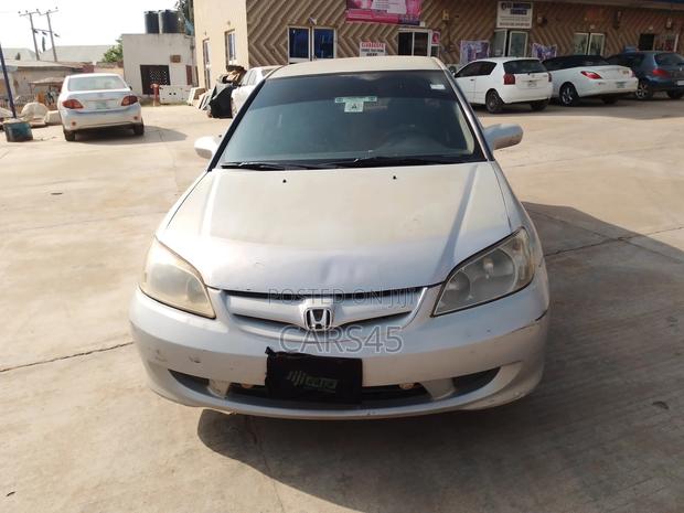Honda Civic 2005 Silver