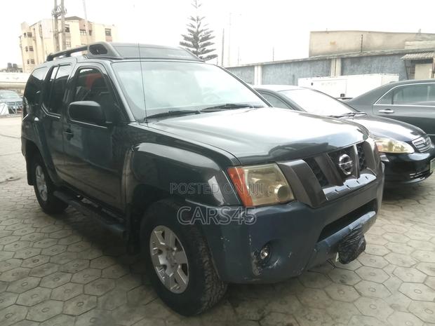 Nissan Xterra 2007 Gray