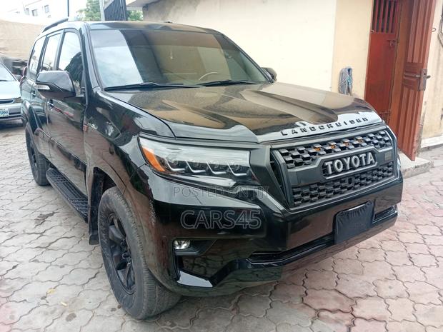 Toyota Land Cruiser Prado 2008 Black