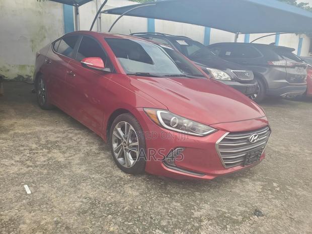 Hyundai Elantra Limited Sedan FWD (2.0L 4cyl 6A) 2017 Red