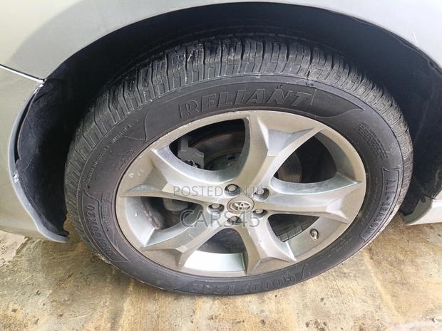 Toyota Venza 2014 Silver