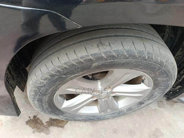 Toyota Highlander 2012 Black