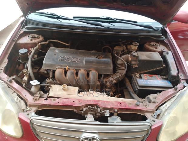 Toyota Corolla 2004 Red