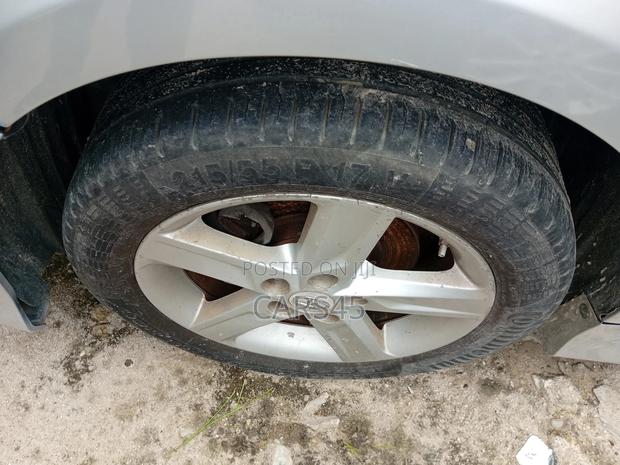 Toyota Camry SE Limited Edition 4dr Sedan (2.5L 4cyl 6A) 2012 Silver