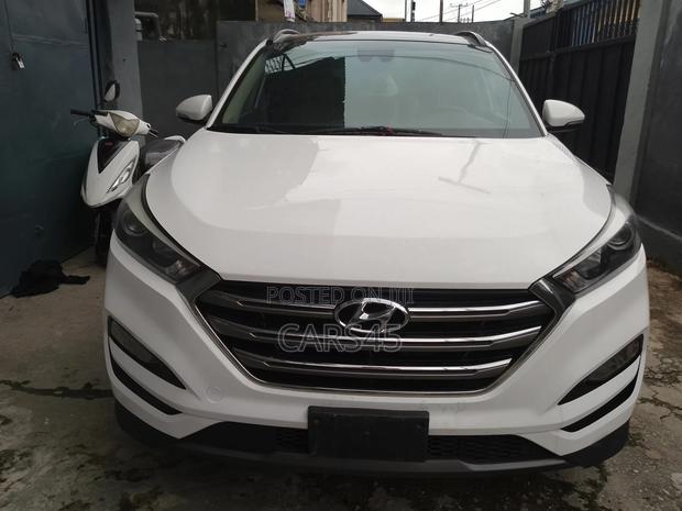 Hyundai Tucson 2016 White