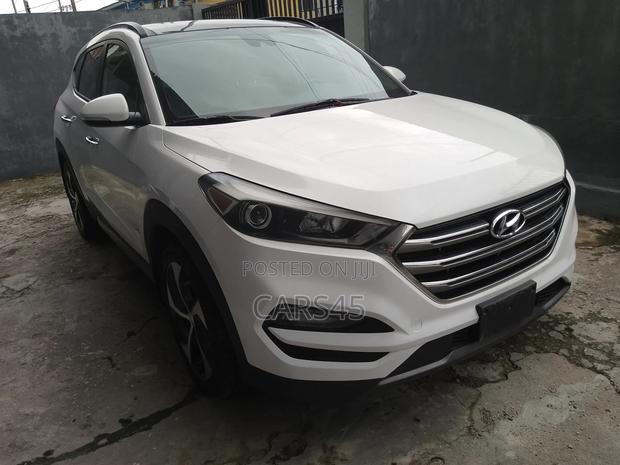 Hyundai Tucson 2016 White