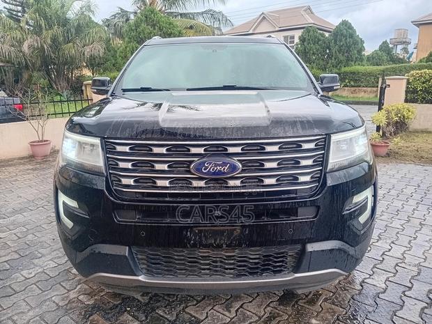 Ford Explorer 2017 Black