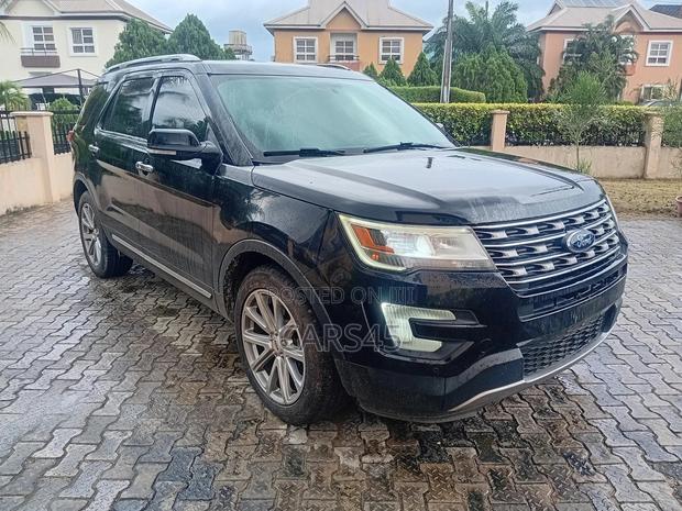 Ford Explorer 2017 Black