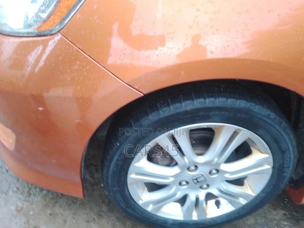 Honda Fit 2010 Orange