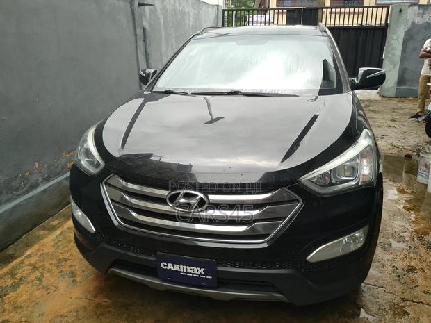 Hyundai Santa Fe 2014 Black