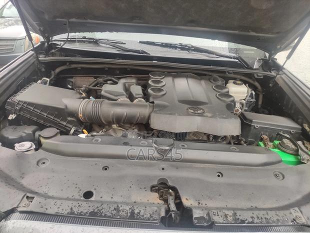 Toyota 4-Runner SR5 4x4 Premium 2019 Gray