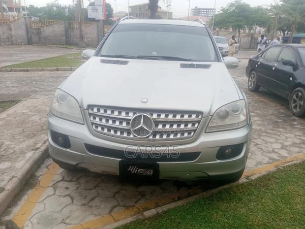 Mercedes-Benz M Class 2006 Silver