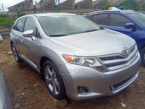 Toyota Venza 2015 Silver