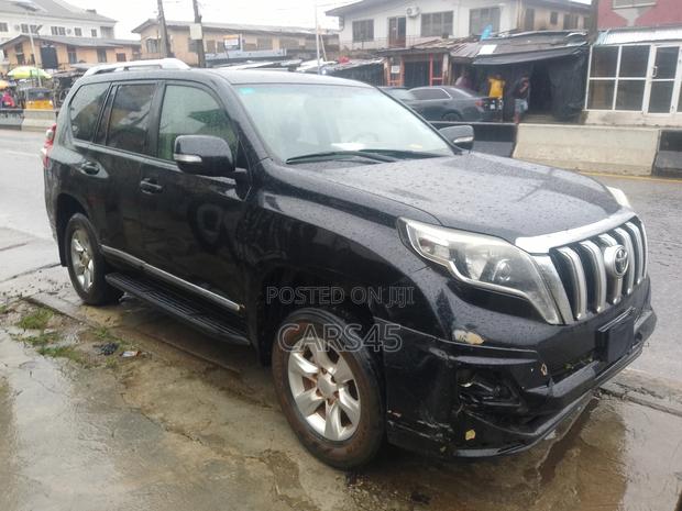 Toyota Land Cruiser Prado 2011 Black