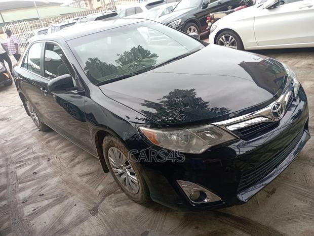 Toyota Camry 2013 Black